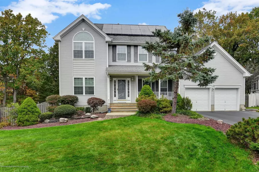 27 Violet Circle, Howell, NJ 07731