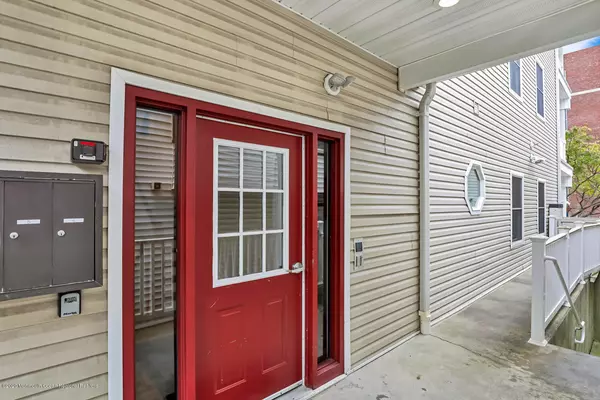 Asbury Park, NJ 07712,505 Summerfield Avenue #101