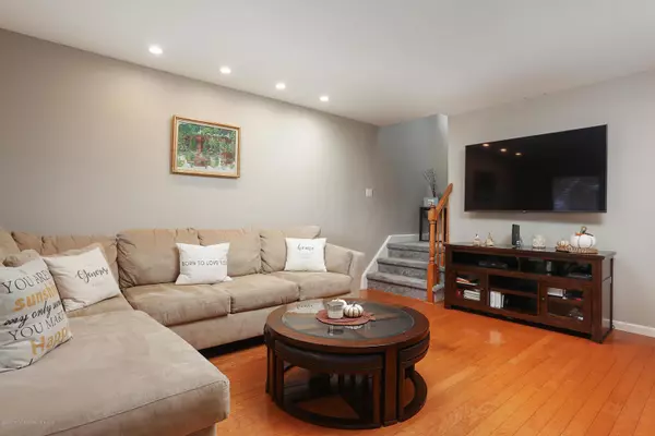 Belford, NJ 07718,442 Woodbine Street