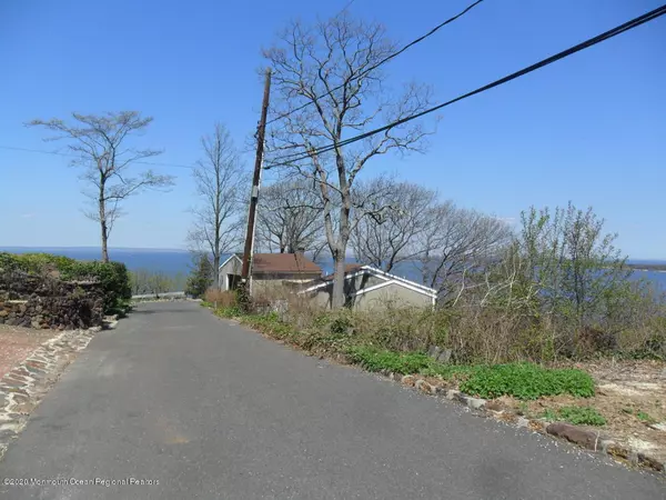 Atlantic Highlands, NJ 07716,1 Hillside Road