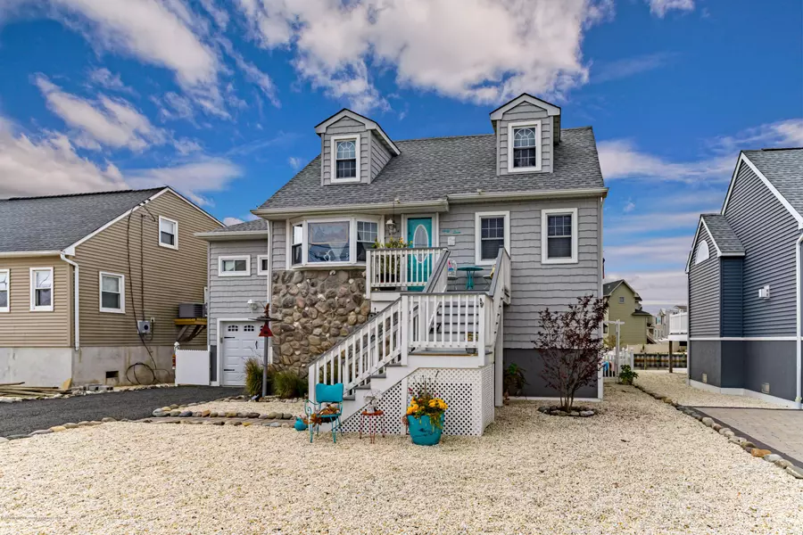 63 Jeffrey Drive, Beach Haven West, NJ 08050