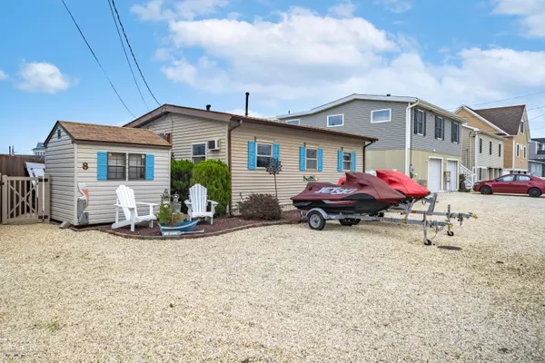 Beach Haven West, NJ 08050,8 Weaver Drive