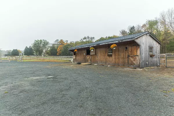 Farmingdale, NJ 07727,18 Georgia Tavern Road