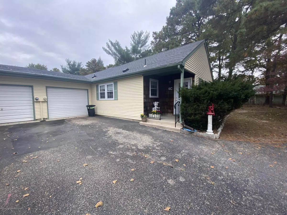 Whiting, NJ 08759,6 Pembroke Lane #C