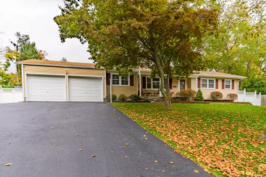 320 Cokes Drive, Toms River, NJ 08753