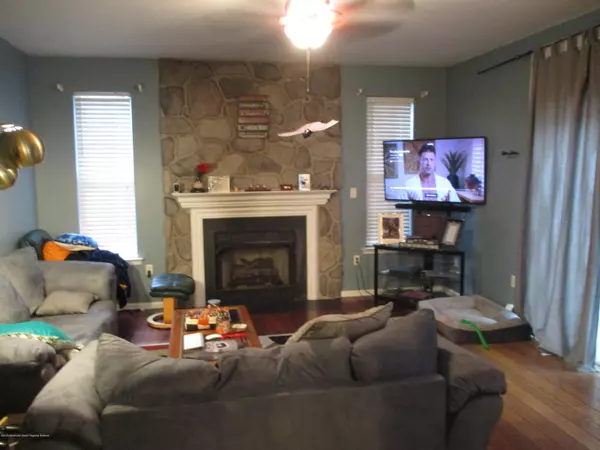 Jackson, NJ 08527,11 Tall Oaks Drive