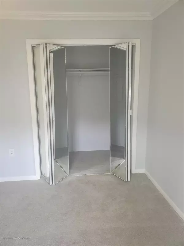 Eatontown, NJ 07724,65 White Street #A