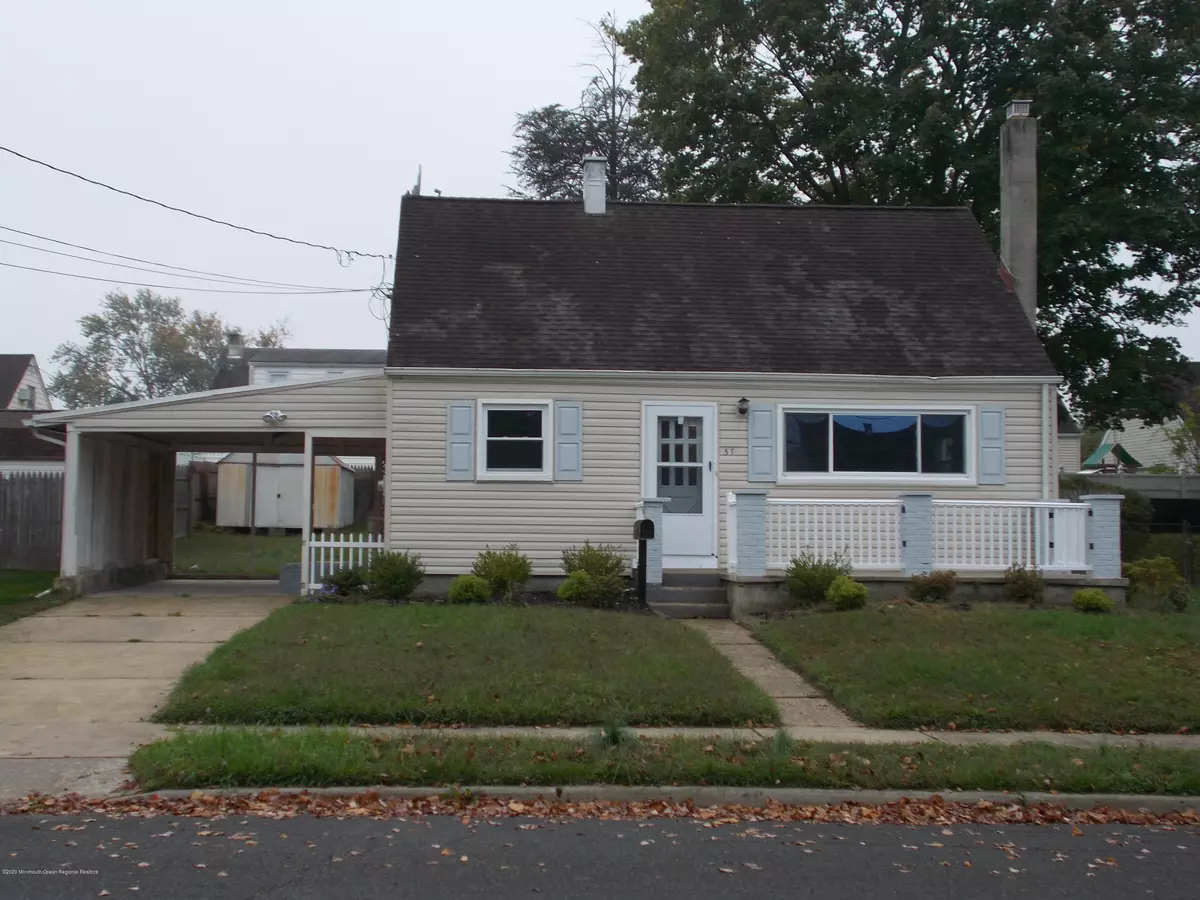 Hamilton, NJ 08620,37 Coleridge Avenue