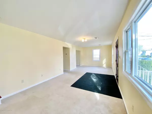 Spotswood, NJ 08884,47 Ellenel Boulevard