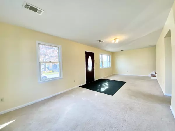 Spotswood, NJ 08884,47 Ellenel Boulevard