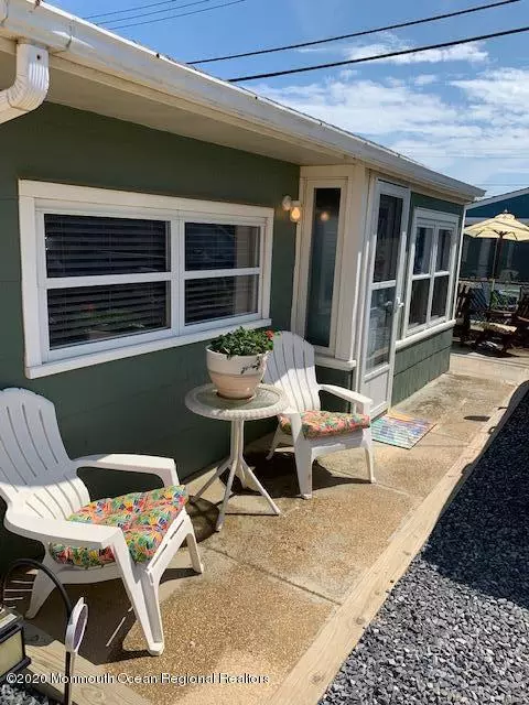 Lavallette, NJ 08735,33 E Bonita Way