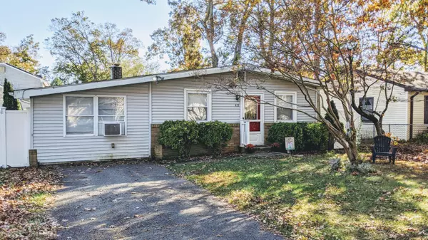 415 Penn Avenue N, Forked River, NJ 08731