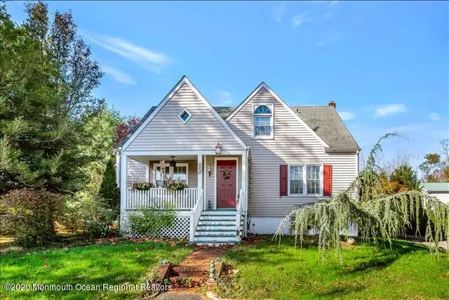 307 Squankum Road, Farmingdale, NJ 07727