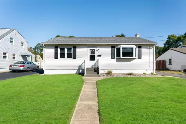 Spotswood, NJ 08884,31 Clark Avenue