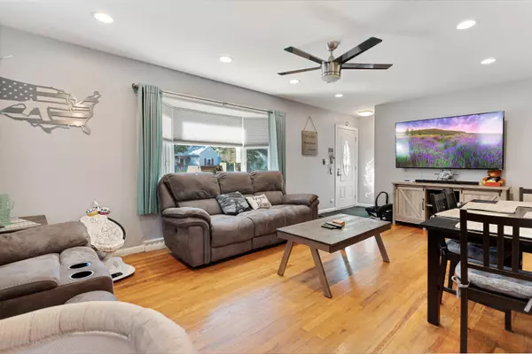 Spotswood, NJ 08884,31 Clark Avenue