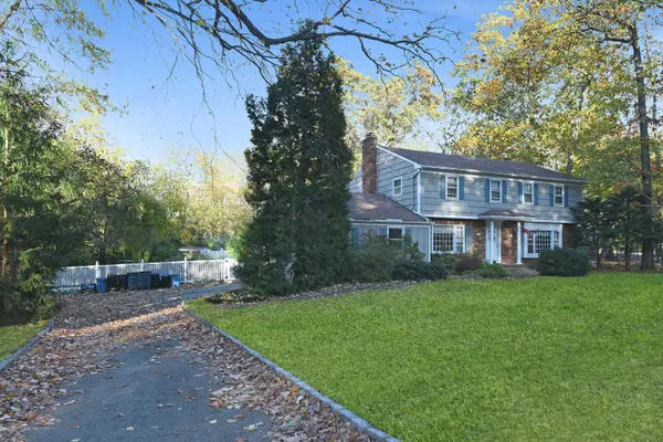 Franklin Lakes, NJ 07417,240 Lynn Drive