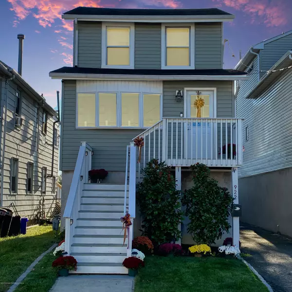 922 6th Street, Union Beach, NJ 07735