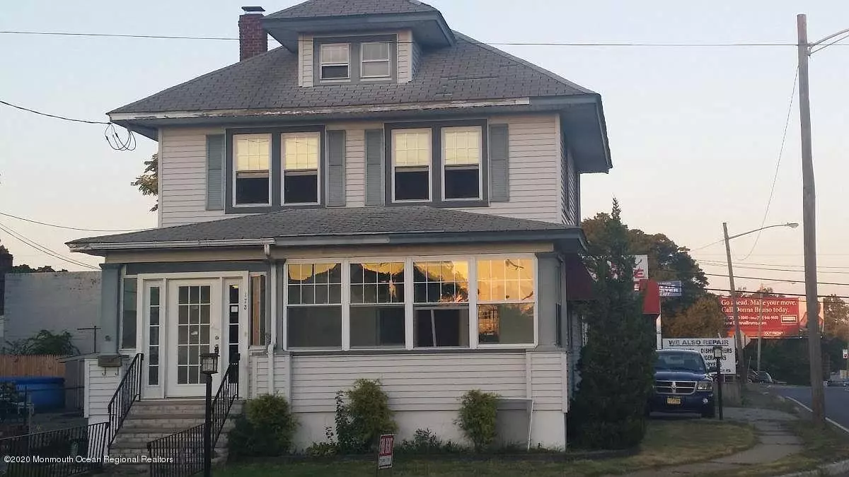 Keyport, NJ 07735,173 Chingarora Avenue