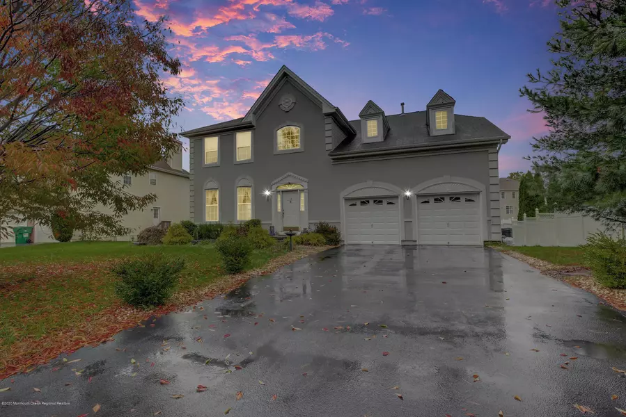 12 Doral Drive, Marlboro, NJ 07746