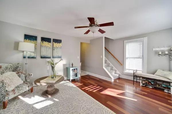 Keyport, NJ 07735,87 Church Street