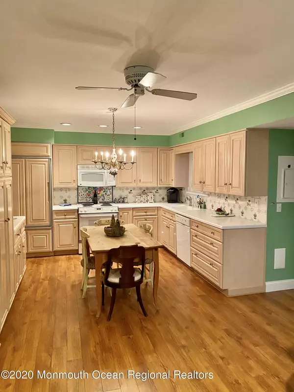 Spring Lake Heights, NJ 07762,33 Dogwood Drive