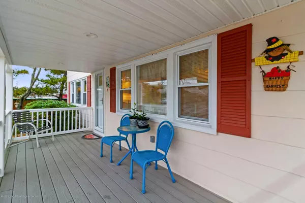 Surf City, NJ 08008,47 N 1st Street