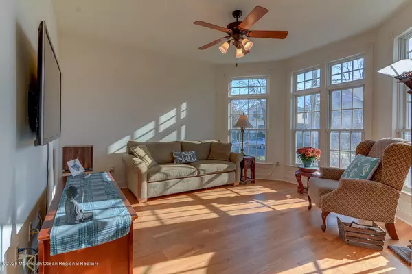 Atlantic Highlands, NJ 07716,50 Asbury Avenue