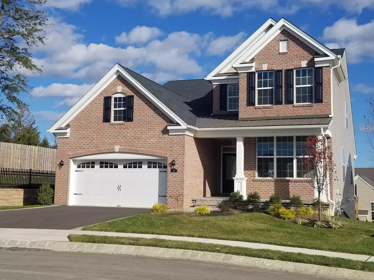 Ocean Twp, NJ 07712,8 Pelican Court