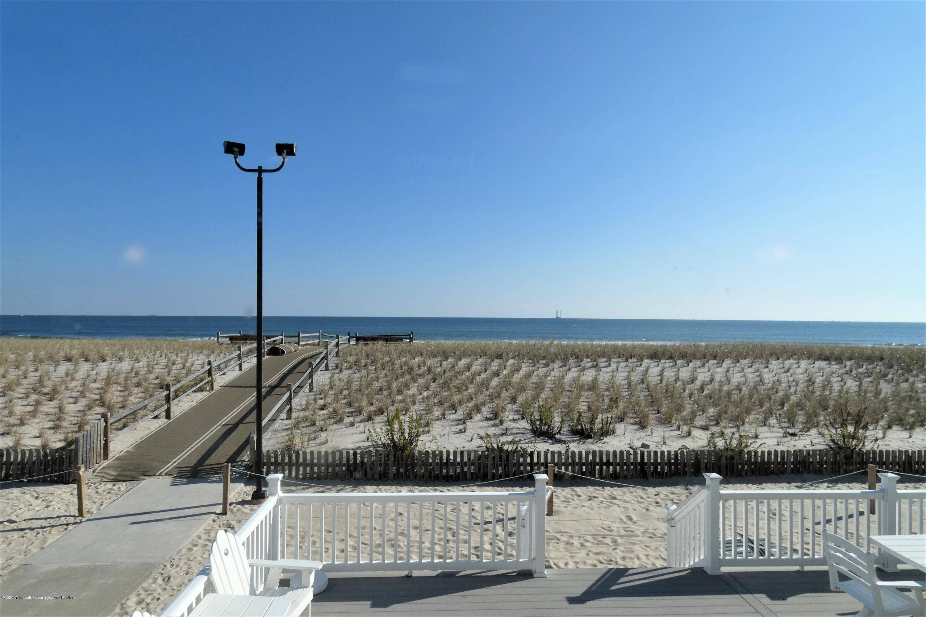 Lavallette, NJ 08735,3180 Ocean Road