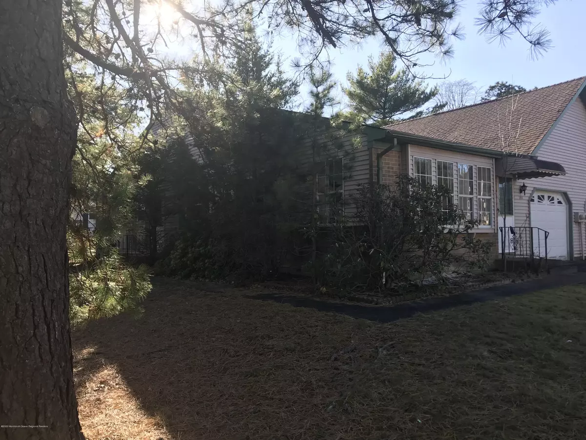 Whiting, NJ 08759,14 Sunset Road