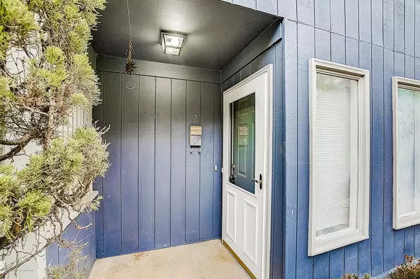 Highlands, NJ 07732,2 Hillside Court