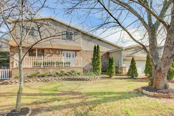 Holmdel, NJ 07733,638 Laurel Avenue