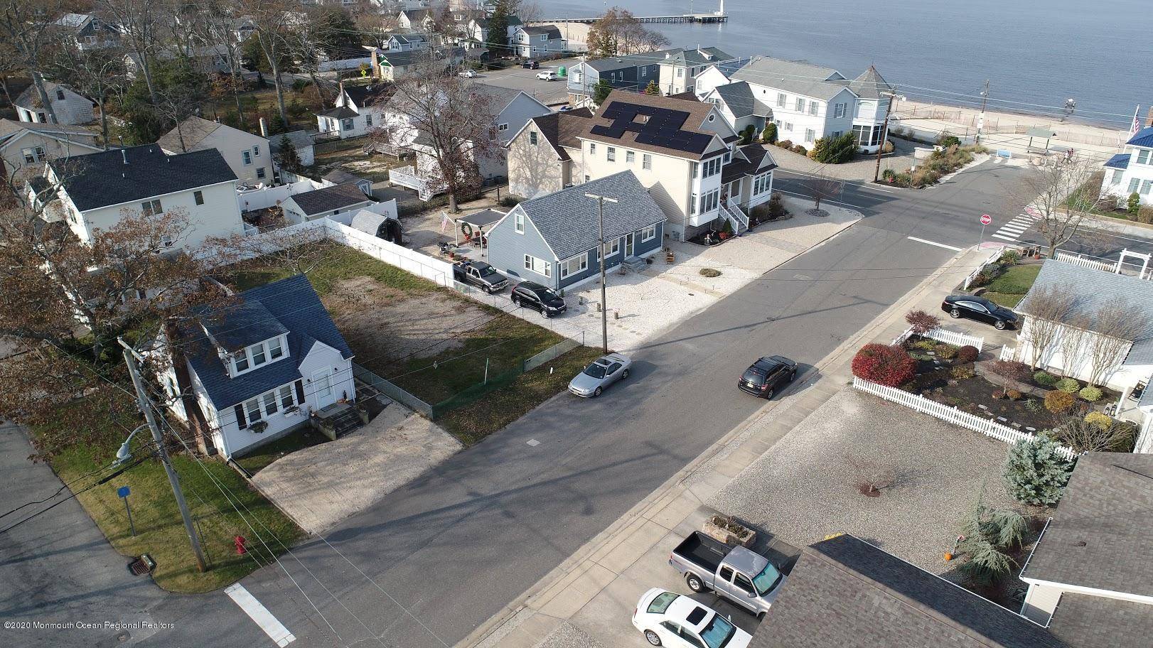 Ocean Gate, NJ 08740,412 Stone Harbor Avenue