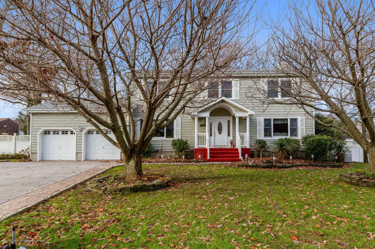 Bayville, NJ 08721,15 Penny Lane