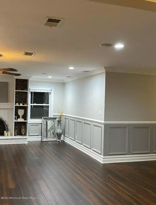 Marlboro, NJ 07746,6 Dickson Road