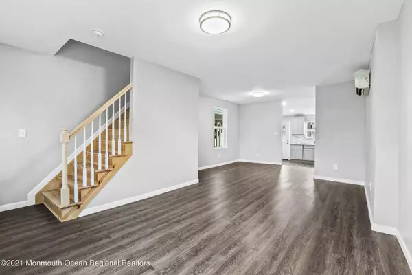 Keyport, NJ 07735,66 Main Street