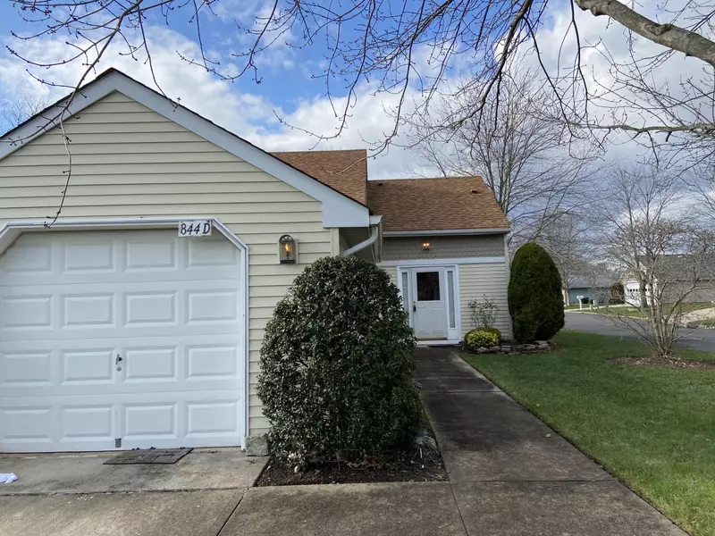 844 Taylor Road #844D, Monroe, NJ 08831