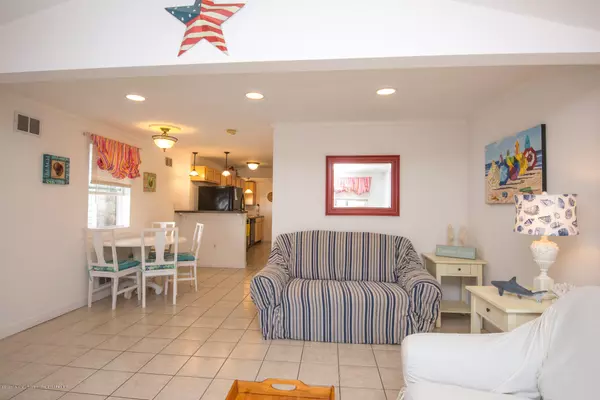 Seaside Heights, NJ 08751,257 Sheridan Avenue