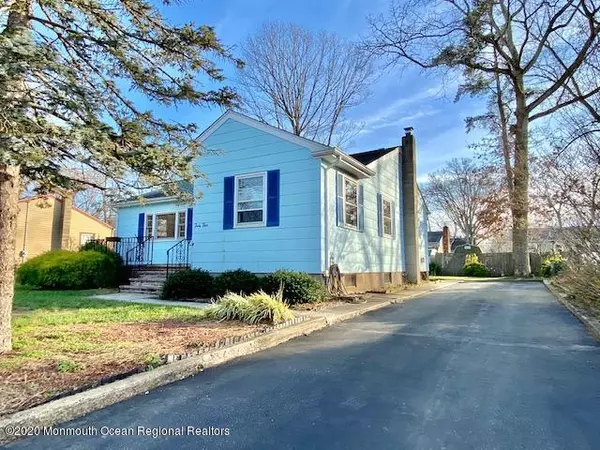 Spotswood, NJ 08884,44 Clark Street