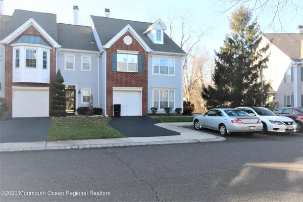 5 Stagecoach Drive #40, Holmdel, NJ 07733