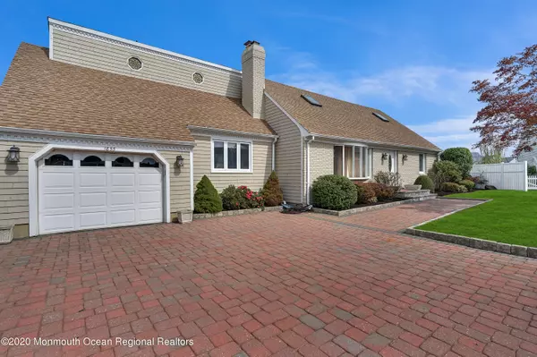 Point Pleasant, NJ 08742,1855 Eileen Way