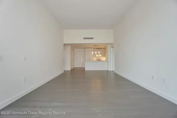 Long Branch, NJ 07740,30 Melrose Terrace #612