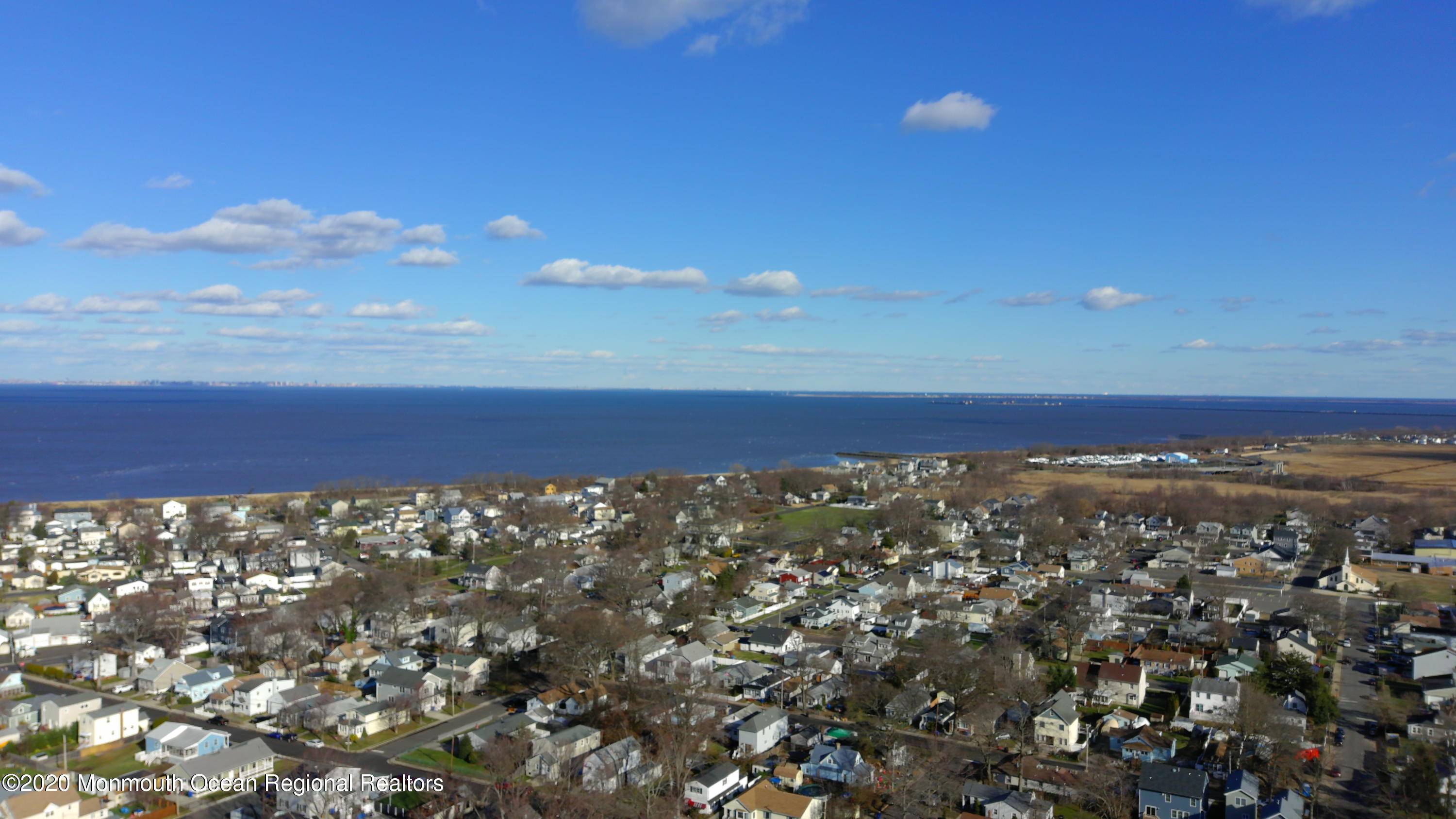 North Middletown, NJ 07748,37 Sycamore Avenue