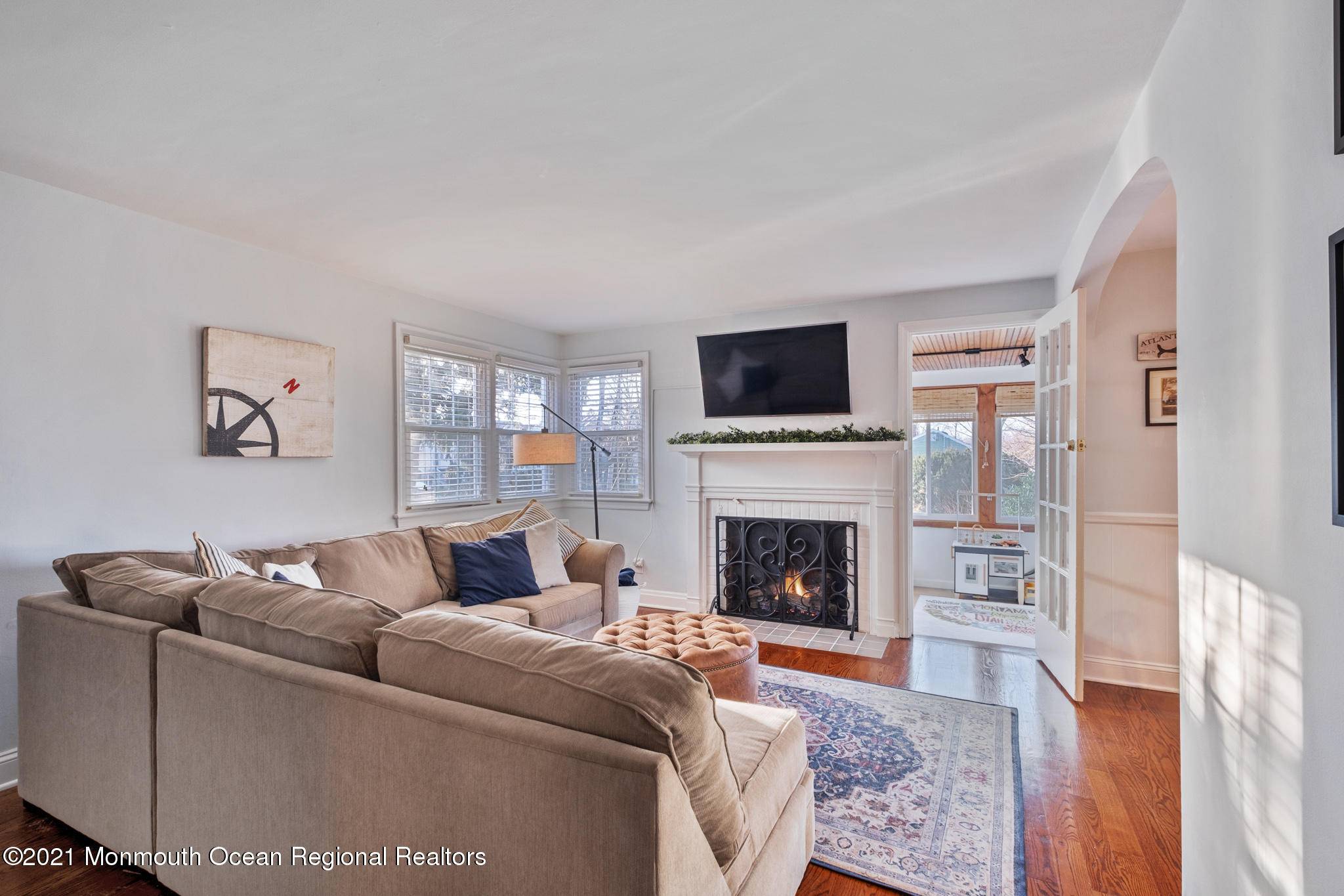 Atlantic Highlands, NJ 07716,55 Grand Avenue