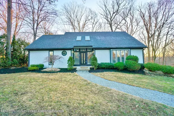 Matawan, NJ 07747,33 Appletree Drive