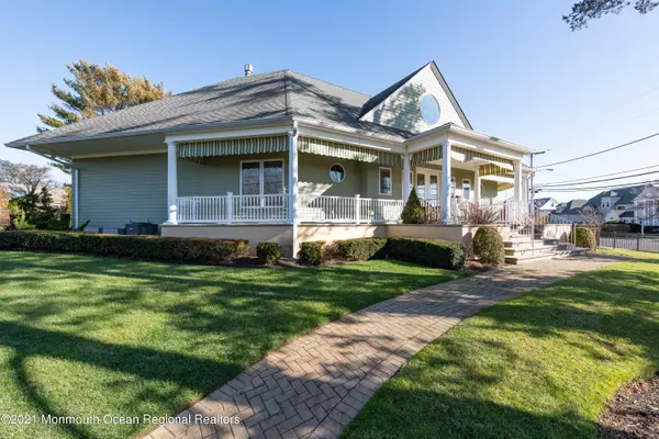 Monmouth Beach, NJ 07750,1 Monmouth Parkway