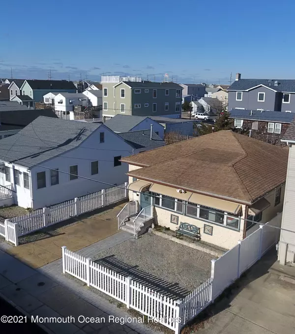 208 Carteret Avenue, Seaside Heights, NJ 08751