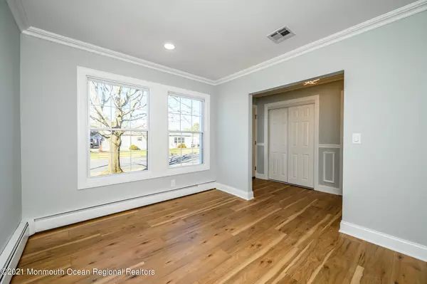 Toms River, NJ 08757,46 Pulaski Boulevard