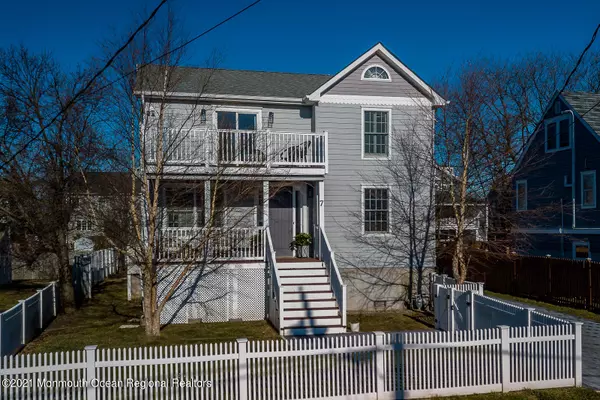 7 Monmouth Place, Monmouth Beach, NJ 07750