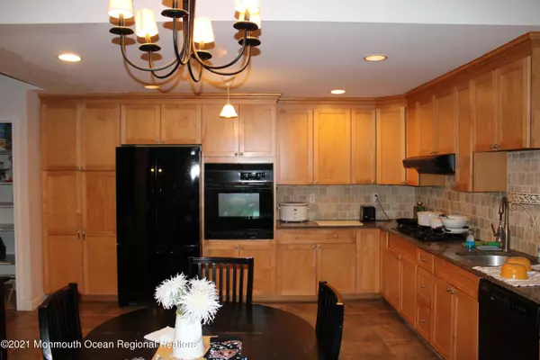 Port Monmouth, NJ 07758,3 Hutchinson Drive